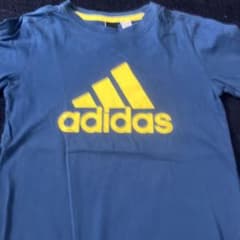 adidastシャツのサムネイル