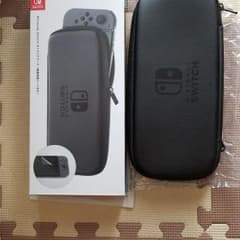 ニンテンドースイッチ キャリングケースのサムネイル