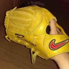 ナイキ松崎モデル軟式のサムネイル