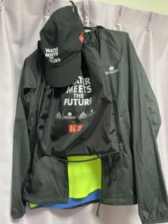 世界水泳 帽子ナップサックウインドブレーカーTシャツ4点セットのサムネイル
