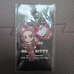浜崎あゆみ ayupan x Hello Kitty ラバーキーホルダー - メルカリ