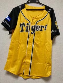 阪神タイガース　ユニフォームのサムネイル