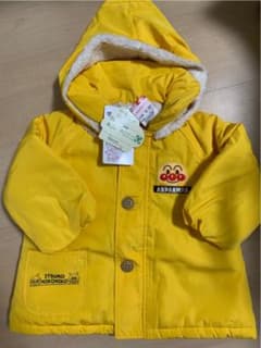 新品未使用　アンパンマン　アウター ジャンパー　コート　90のサムネイル