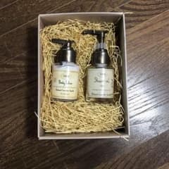 【新品未使用&おまけ付き】SABON ボディローション／シャワーオイル60mlのサムネイル