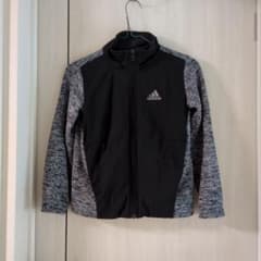 adidas　ジャケット130　サッカー　男の子のサムネイル