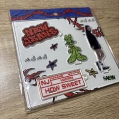 NewJeans HAERIN アクリルスタンド HOW SWEETのサムネイル