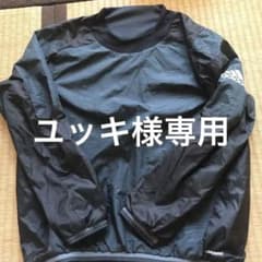 adidasピステのサムネイル