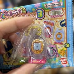 たまごっちおかしなたまごボーロっち3 パッケージチャームつき 黄　即購入可◎のサムネイル