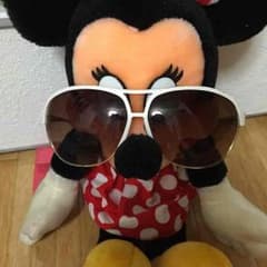サングラスのサムネイル