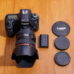 EOS 6D(WG) ボディ 24-105mm F4(中古)のサムネイル