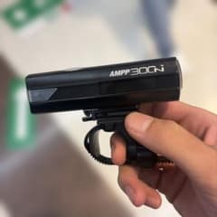 CATEYE キャットアイ AMPP300N フロントライトのサムネイル