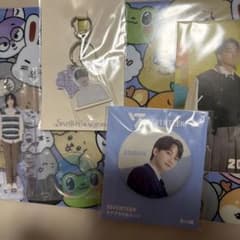 SEVENTEEN JEONGHAN キーホルダー 缶バッジ セット ジョンハンのサムネイル