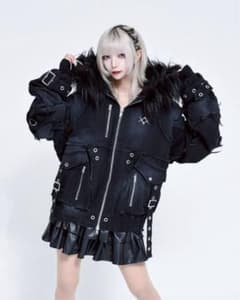 REFLEM ファー付き ボンバージャケットのサムネイル
