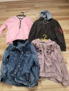 トップスのサムネイル