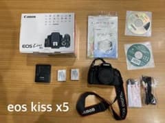 キヤノンCanon eos kiss x5 ボディ　おまけ付きのサムネイル