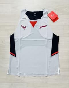 ガ*ン様 Li-ning 2026 Carbon Fiber Singlet L 限定】 Li-ning 2026 Carbon Fiber Singlet M - メルカリ