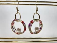 【レジン】イヤリング(ピアスに変更可能)のサムネイル