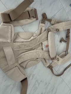 Ergobaby OMNI Breeze ナチュラルベージュ - 5