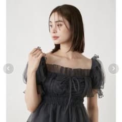 【SNIDEL】ギャザーフリルオフショルブラウス　ネイビーのサムネイル