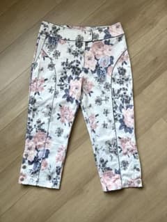 美品BELLEVILLES collection 花柄パンツ ストレッチ 綿のサムネイル