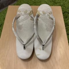 こん様 専用 草履のサムネイル