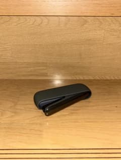 IQOS ILUMA ブラックのサムネイル