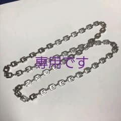 GIVENCHY ジヴァンシー ネックレスのサムネイル