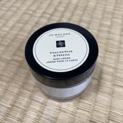 Jo Malone London イングリッシュ ペアー ＆ フリージアのサムネイル