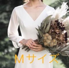 【mi様専用】*ロケーションフォトにぴったり* ウェディングドレスのサムネイル