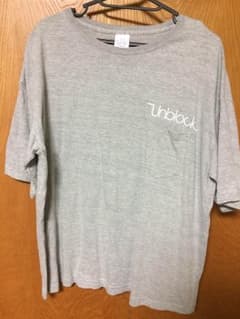 【s様専用】unblock Tシャツのサムネイル