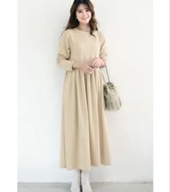 切り替えフレア ニットワンピース ベージュ Lのサムネイル