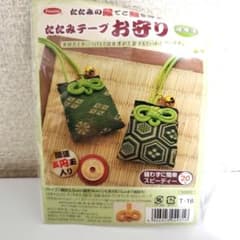 たたみテープお守り(健康運)のサムネイル