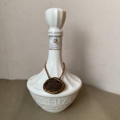 NIKKA ニッカ TSURU 鶴  陶器ボトル 700ml 43%のサムネイル