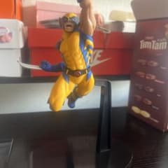 MARVEL COMICS Luminasta ウルヴァリン フィギュアのサムネイル