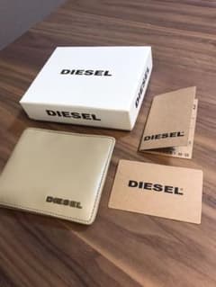 【ディーゼル】【DIESEL】二つ折り財布のサムネイル