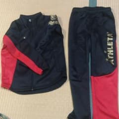 アレスタのジャージセットアップのサムネイル