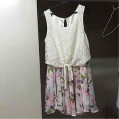 イング 花柄ワンピースのサムネイル