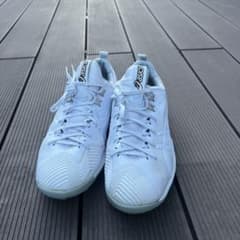 asics ホワイト ポイントスパイクのサムネイル