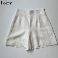良品　Foxey フォクシー　ショートパンツ　リネンパンツ　ロゴプレート　38 良品 Foxey フォクシー ショートパンツ リネンパンツ ロゴプレート 38