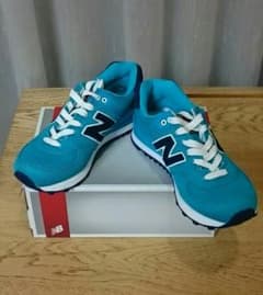 《J さま専用》【未使用】new balance  574   23.0cmのサムネイル