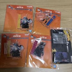 고질라 이치 반 쿠지 아크릴 스탠드