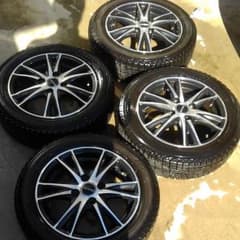 スタッドレスタイヤ　155/65r14　軽自動車のサムネイル