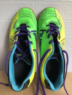 23.5センチ サッカートレーニングシューズのサムネイル