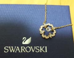 SWAROVSKI　スワロフスキー　クローバーネックレス　ダンシングストーンのサムネイル