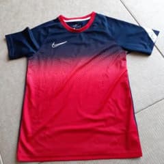 値下げ中♡NIKE　Lサイズ　サッカーシャツのサムネイル