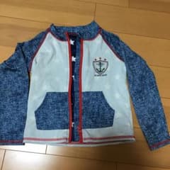 キッズラッシュガード　サイズ110のサムネイル