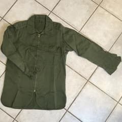 1997年製 防衛庁 官給品 旧型 陸上自衛隊 作業服上衣 OD色 希少品 官給品には存在しないモデルです！【自衛隊装備品】陸上自衛隊迷彩