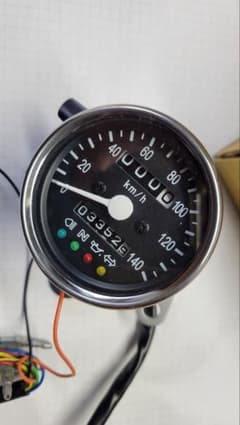 バイク用 スピードメーター クラシック 60mm ブラックのサムネイル