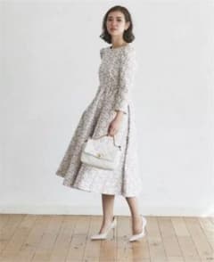 新品未使用seventen♡ジャガードフラワーワンピース♡Sのサムネイル