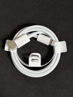 純正Apple USB-C Lightning ケーブル 本体のサムネイル